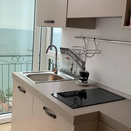 Casa San Michele مينوري