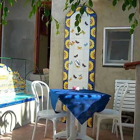 Casa San Michele ベッド・アンド・ブレックファスト 3*